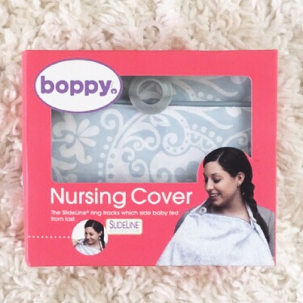 Nursing Cover - Boppy Sideline collection